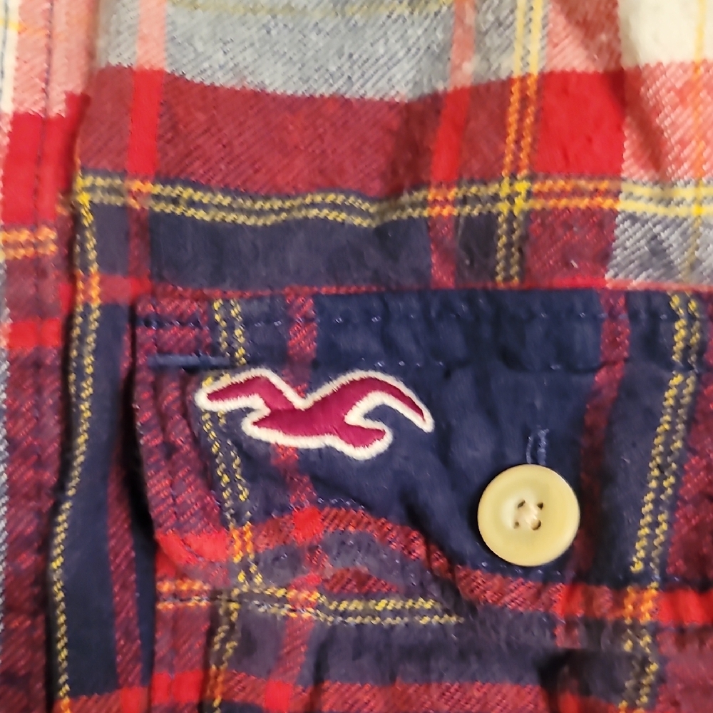 Hollister Men's Large Long Sleeve Navy and Red Checkered Shirt - Picture 3 of 7